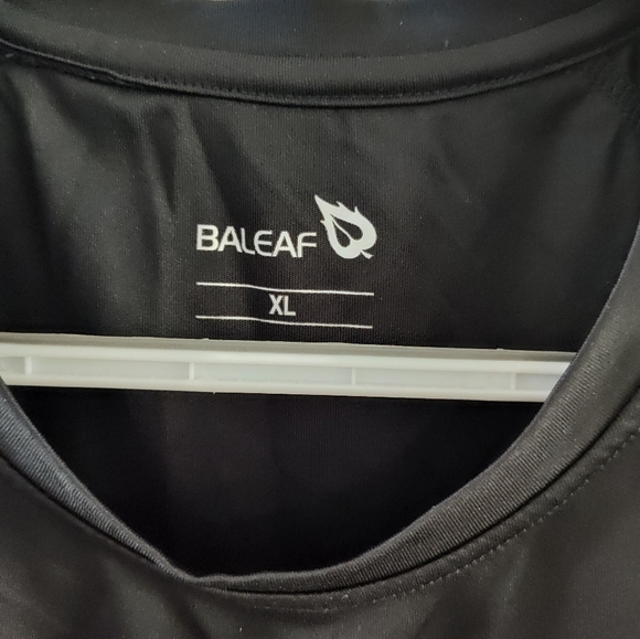 6 Men's Baleaf Sun Protection Shirts - Picture 8 of 13